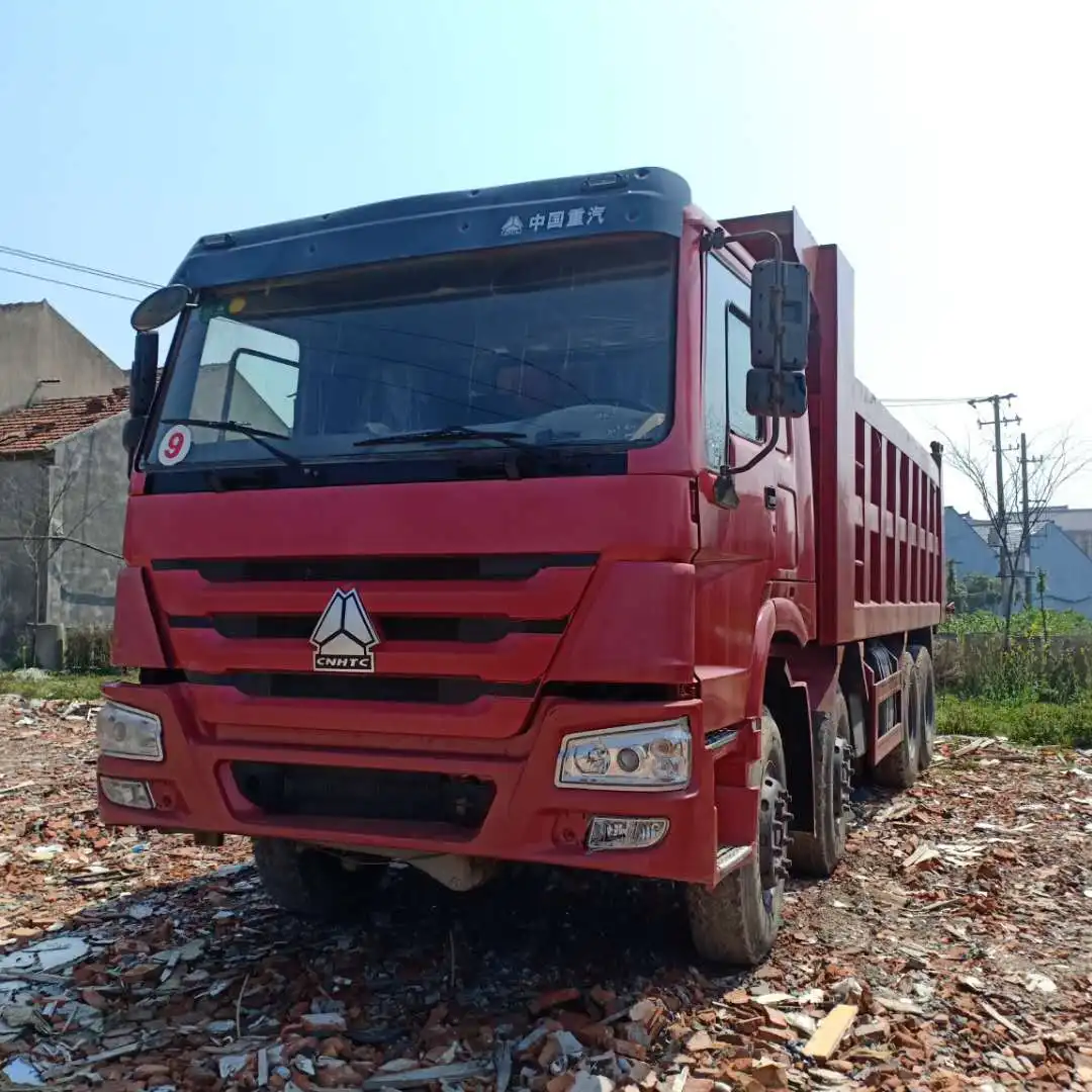 Б/у Самосвал 6x4 375 л.с. 12 колес Sinotruk HOWO; самосвал HOWO 375HP на продажу
