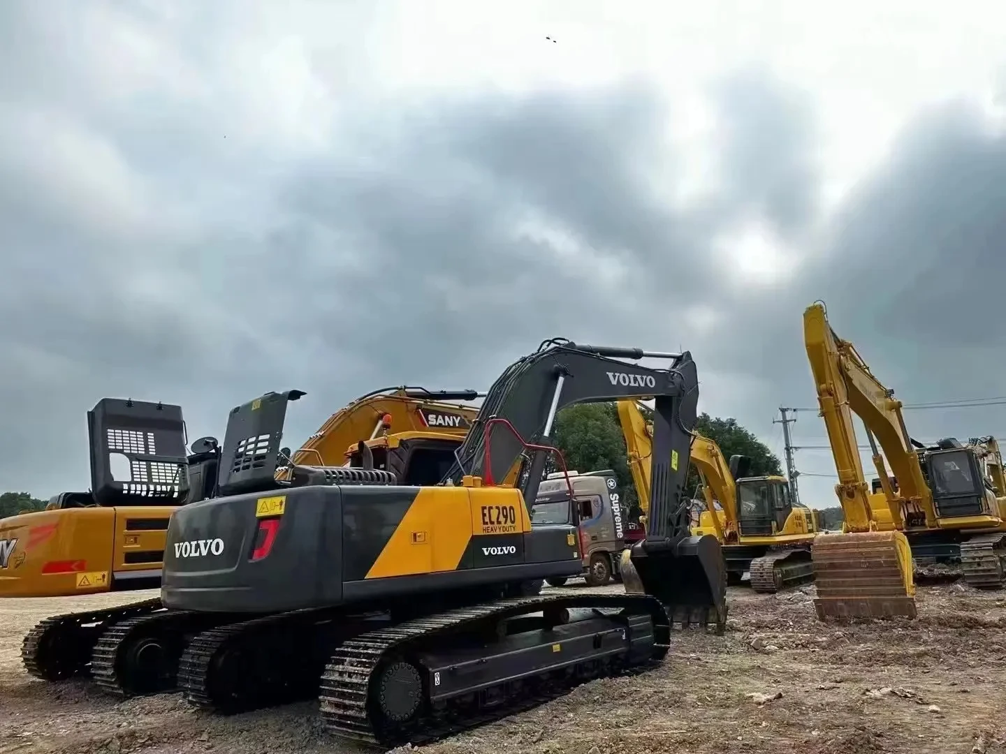 Low Price Used Volvo 290 with Excellent Performance Secondhand construction machinery Volvo 290
