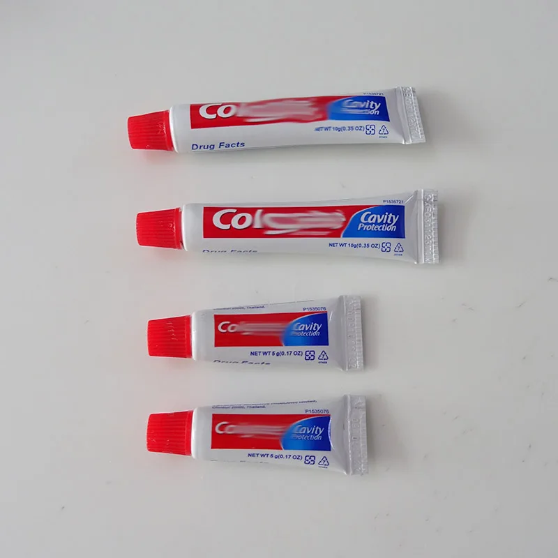 Китайский завод бесплатный образец Пользовательский логотип гостиничная зубная щетка с мягкой