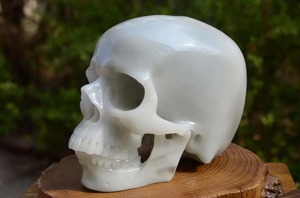 EUDEMON New products High Quality Natural crystals Skulls Carved Mexico agate with Amethyst Skulls for fengshui
