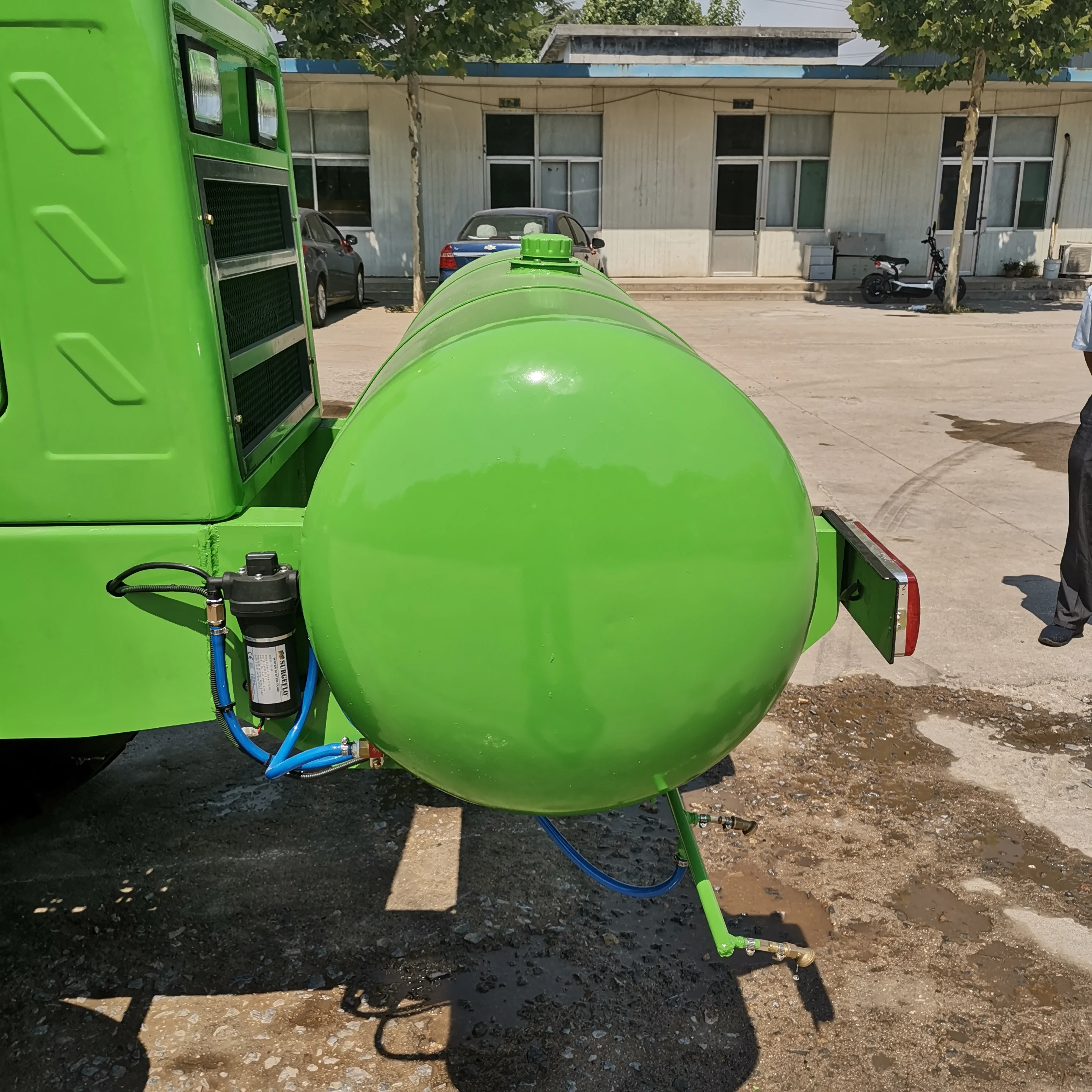 High Quality Easy To Use Industrial Floor Sweeper