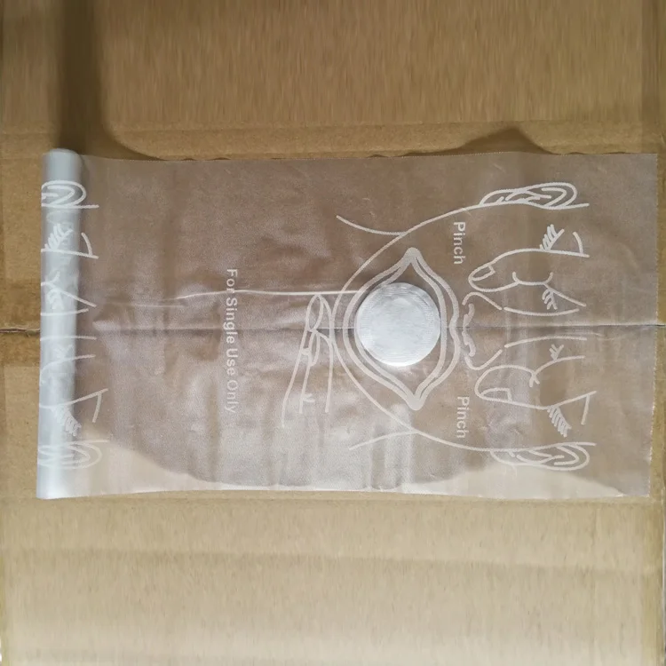 MM-CPR011 Medical Emergency Pocket CPR Mask Roll in Paper Box One Way Valve CPR Face shield,Mouth To Mouth Mask For Breath