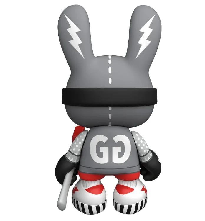 OEM Customized High Quality Metal Crafts Decoration Home Craft Manufacturers Custom PVC Vinyl Figurine Custom Metal Craft Figure