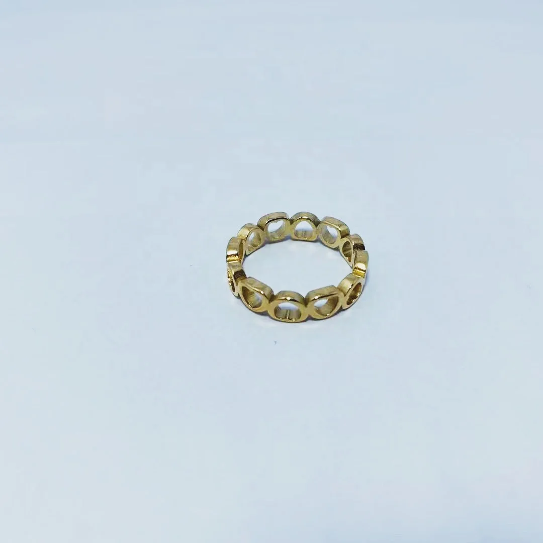 European and American foreign trade jewelry fashion simple temperament love shaped hollow ring