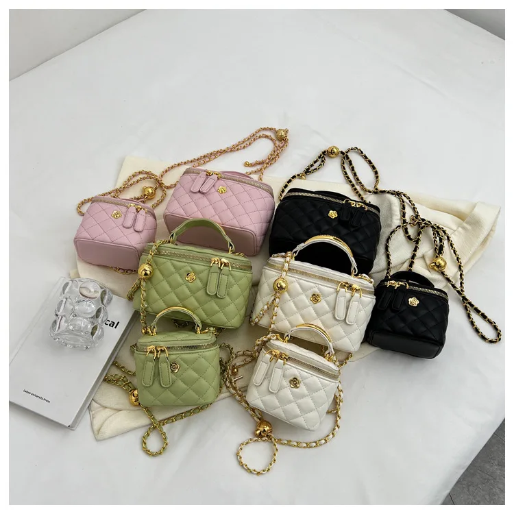 2024 New square Box Famous Brand 2024 Summer Long Gold Chains Crossbody Purses Luxury Designer Pu Leather Large And Small Shou