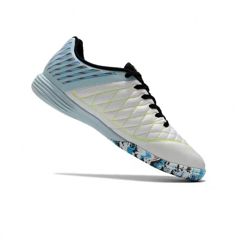 Most Popular Branded Professional Comfortable Men Soccer Boots Wholesale Good Quality Women Football Shoes