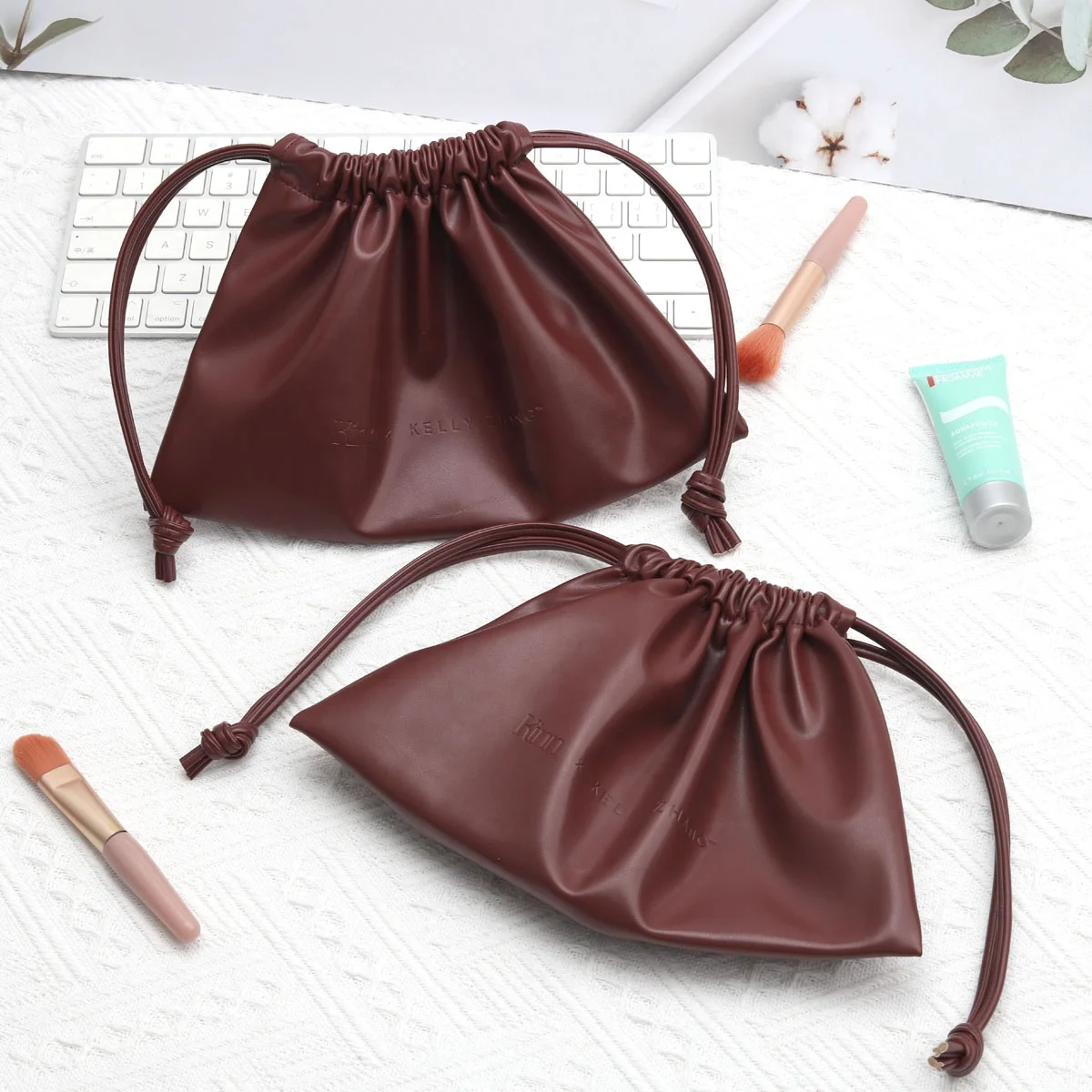 Wholesale Custom Logo Printing PU Leather Cosmetic Bag Waterproof Soft Leather Travel Makeup Brush Storage Cosmetic Pouch
