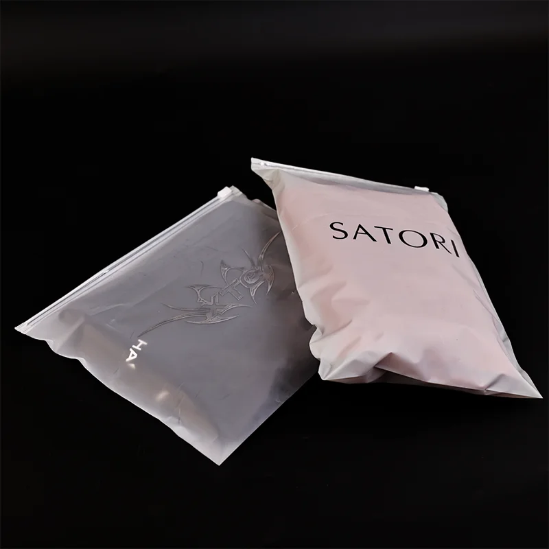 Hot Sales Zip Lock  Custom Printed Logo Biodegradable PVC Frosted Resealable Plastic Bag T Shirt Packaging Socks Underwear