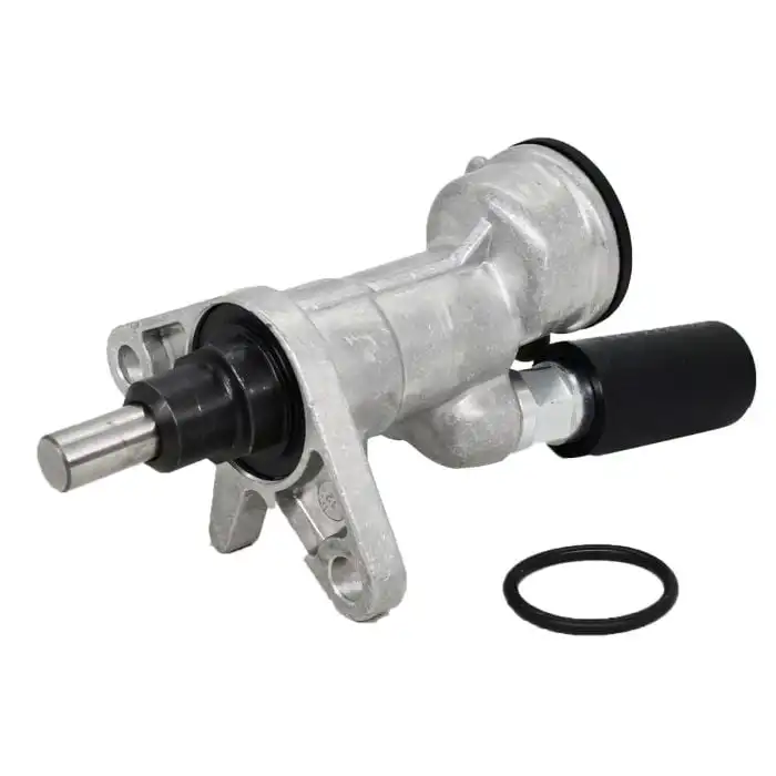 High Quality Fuel Pump 04103662 04103338 04287258 for L20B L25B L30B L35B Loarders