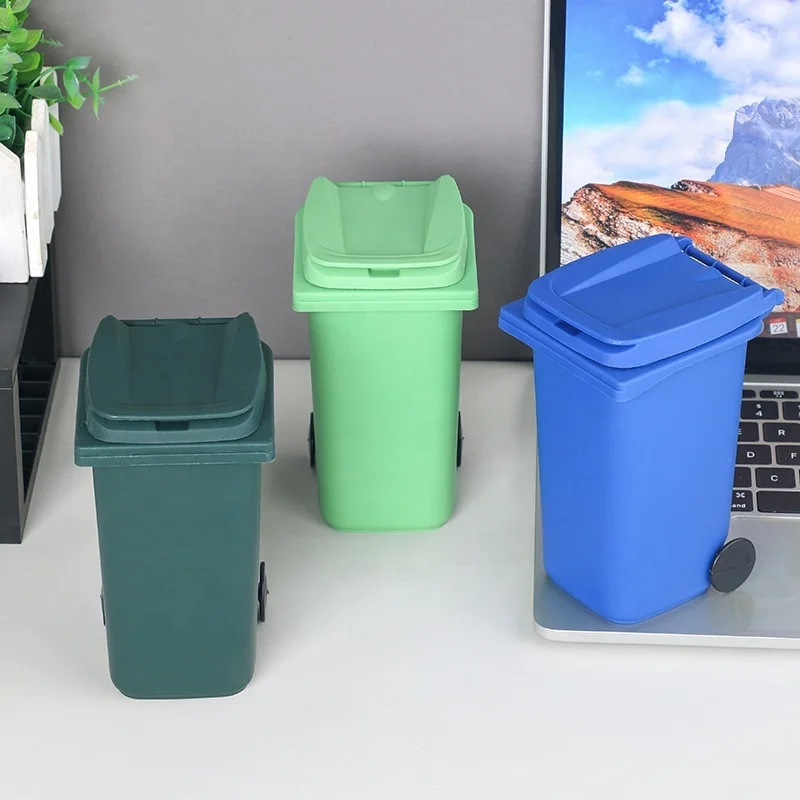 Cute Plastic Desktop Pen Holder Mini Trash Can Convenient Desktop Dustbin for Office Stationery Garbage Usage
