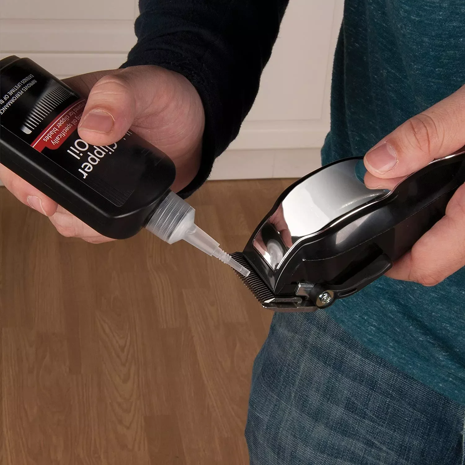 Hot Selling Lubricant for Electric Hair Clipper Retro Oil Head Cutting scissors Salon Scissor Maintenance Lubricating Oil