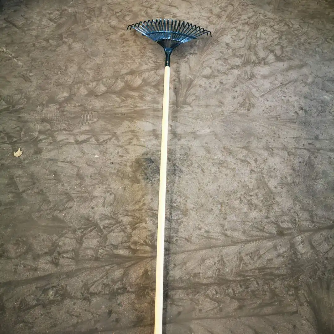 Таншань производит стальные луковые грабли с ручкой для рынка Америка