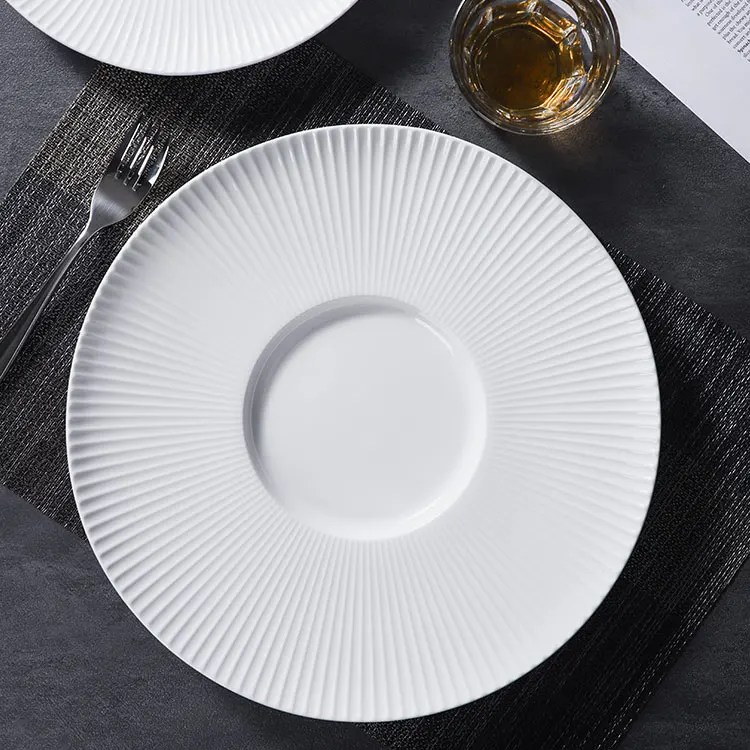 PITO HoReCa Homeware Pure White Ceramic Bone China Plate set Custom Unique Crockery Porcelain Dinner Set
