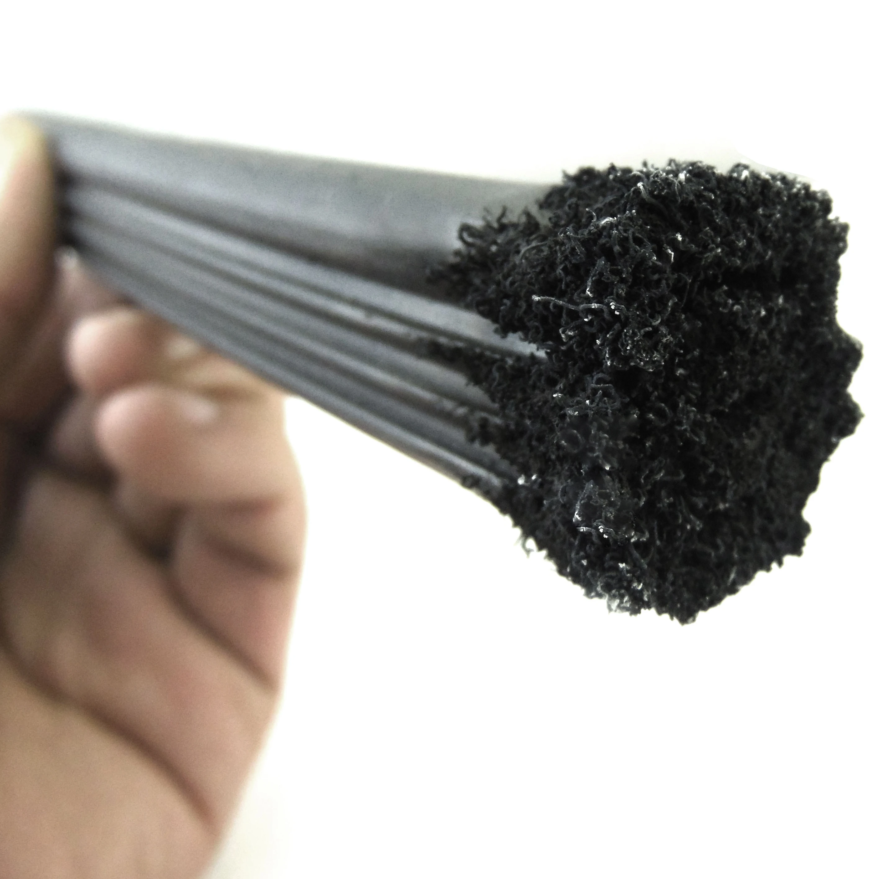 Flame retardant intumescent rubber sealing strip for doors and windows can be customized