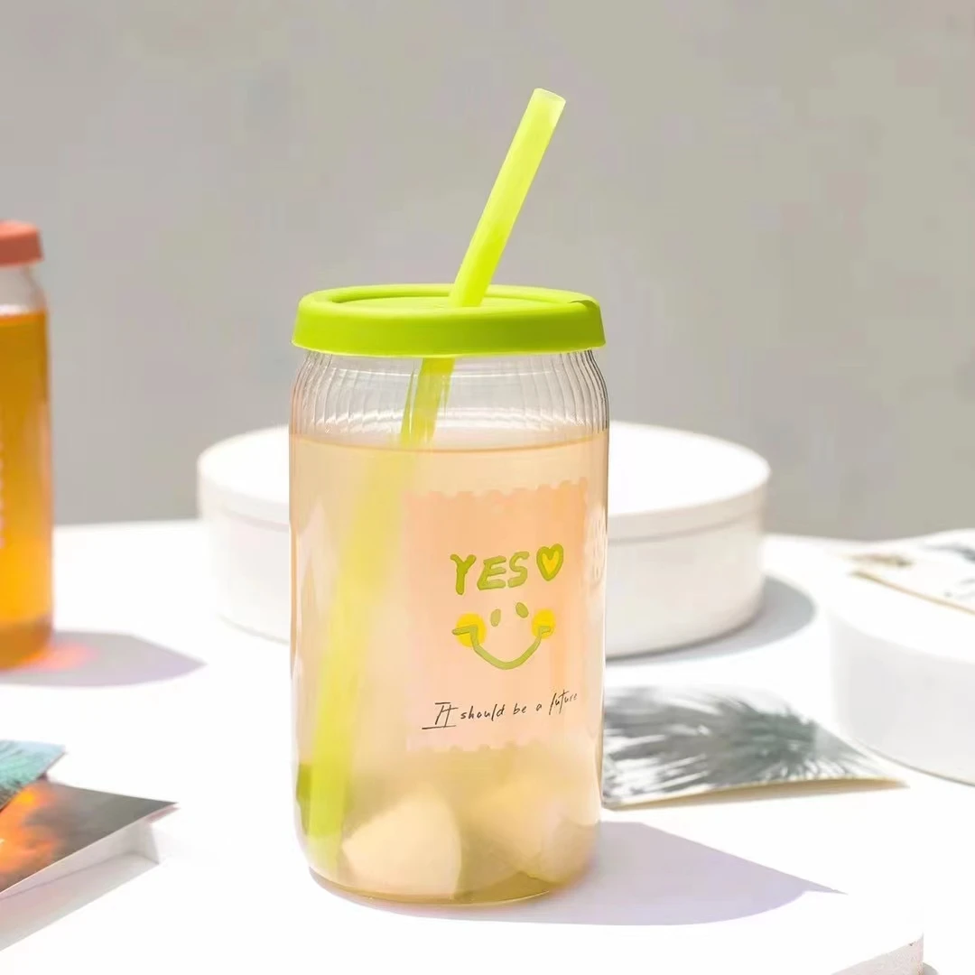 Factory wholesale red pink simple cute with straws lead-free glass beer mugs party wedding