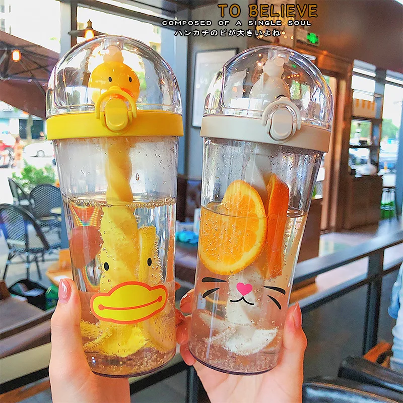 Clear 500ml customized hot selling portable drinking cup with lid and strawanimal cute plastic stirring water bottle