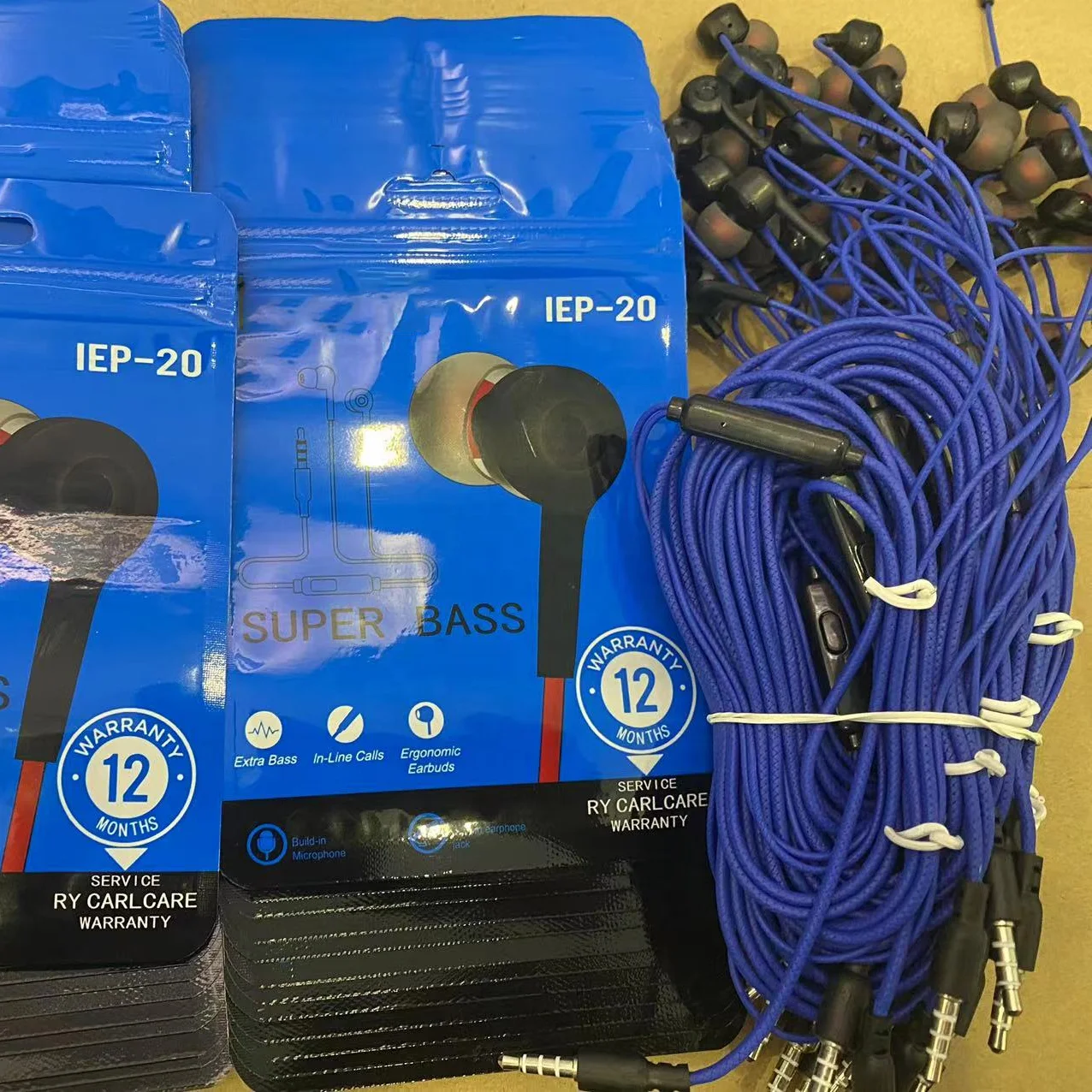 Top Selling Products Cheapest 3.5mm Wired Earphones with Mic Handfree Headphones for Samsung Tecno Infinix