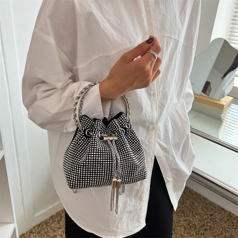 Yiwu Suka Ready to ship Women Crystal Rhinestone Handbags Party Prom Diamond Evening Bags Clutches Shoulder Bucket Bags