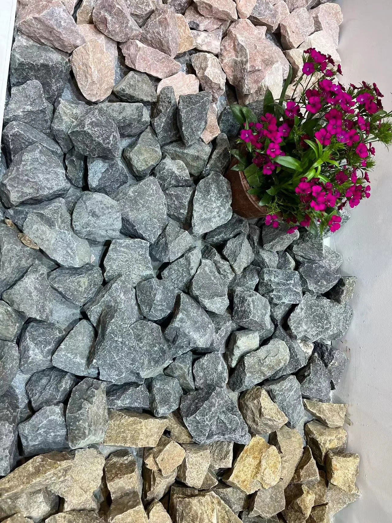 white Natural Surface Granite Paving Stone Cubestone Driveway Paver