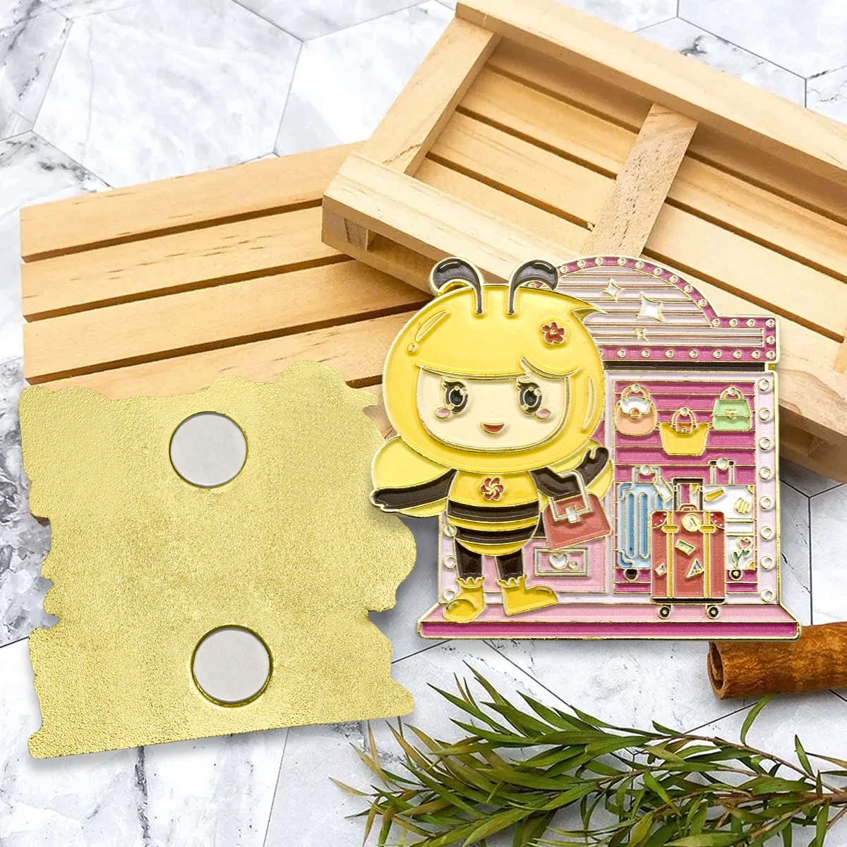 Wholesale Customized Cartoon Animal Canton Fair Designs Soft Enamel Gold Finished Fridge Magnet Refrigerator Magnet