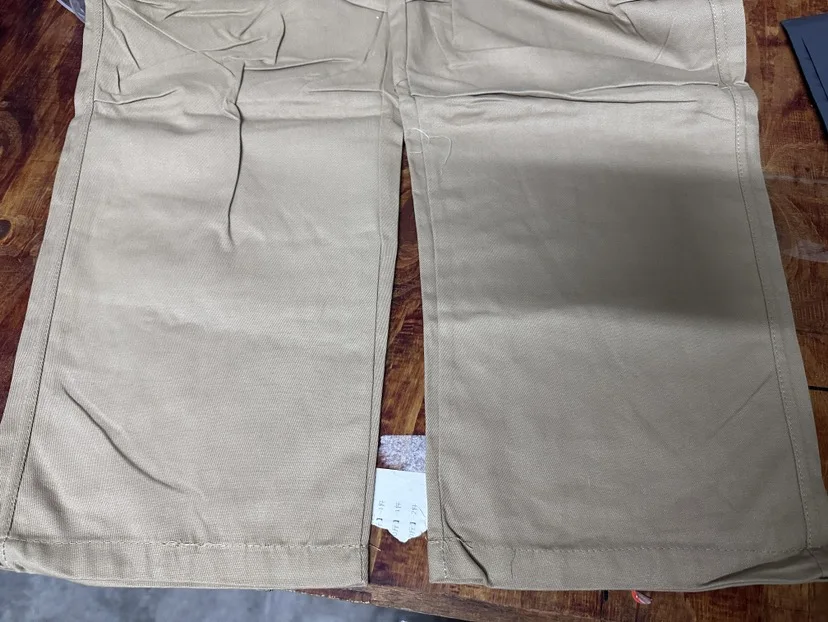 Wholesale Mens Cargo Pants Relaxed Fit Convertible Youth Khaki Overrun Overstock Leftover High End Brand Bangladesh Stock Lot