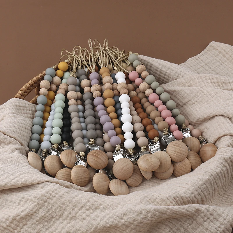 New Arrival Food Grade Safety Silicone Beads Baby Pacifier With Wooden Clips Baby Teething Toys For Newborns