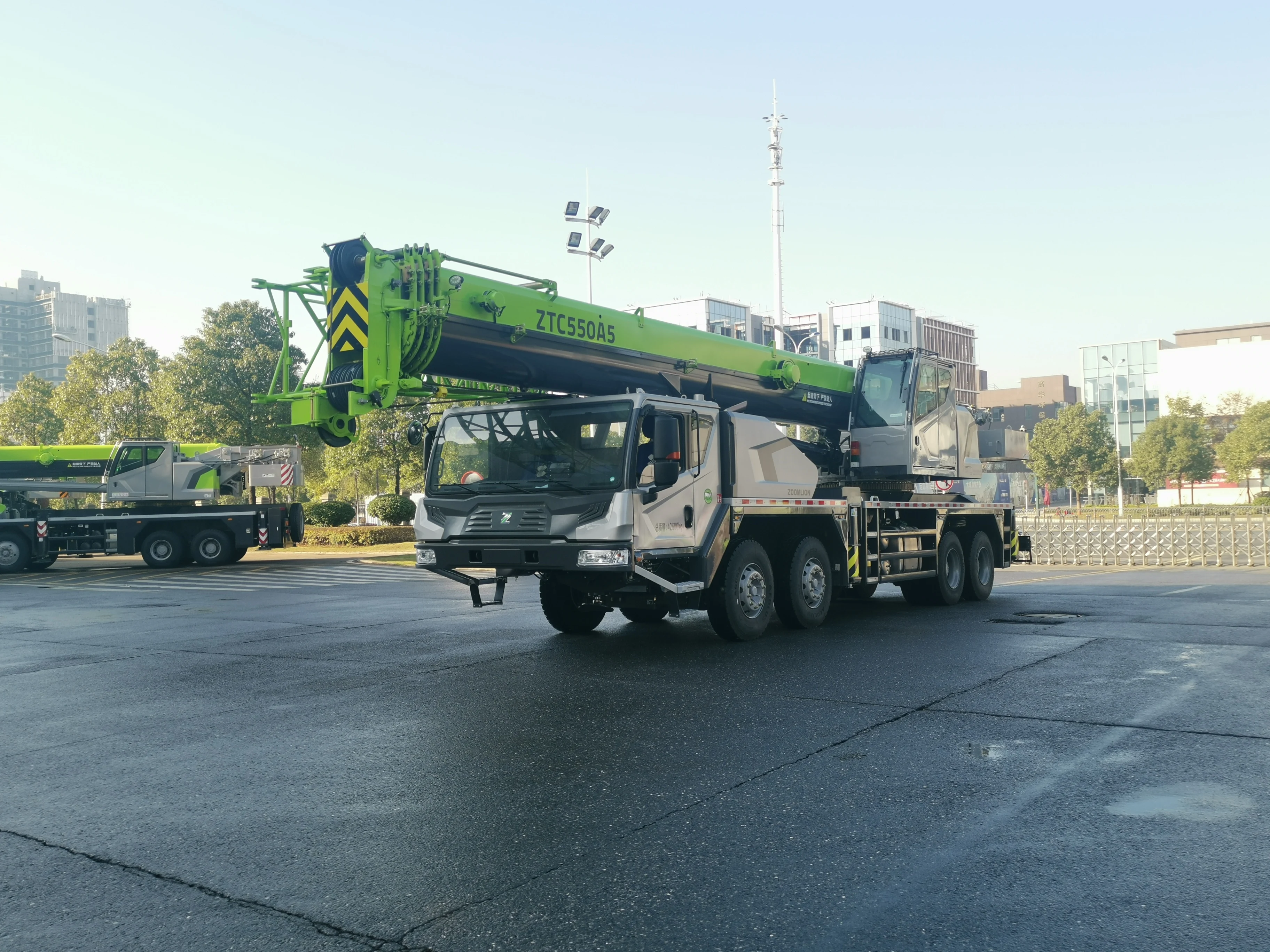 Новый мобильный автокран ZOOMLION 80 т 66 м ZTC801A562 ZTC800 с 5 секциями
