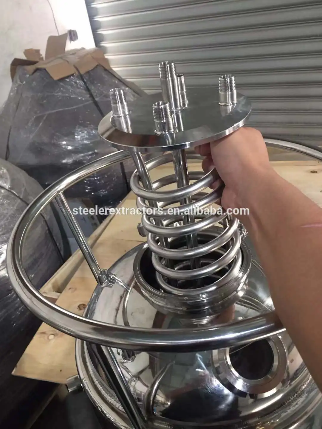 Сольвентный резервуар с охлаждающей катушкой из нержавеющей стали с одной оболочкой 304 дюйма 14X60 дюймов