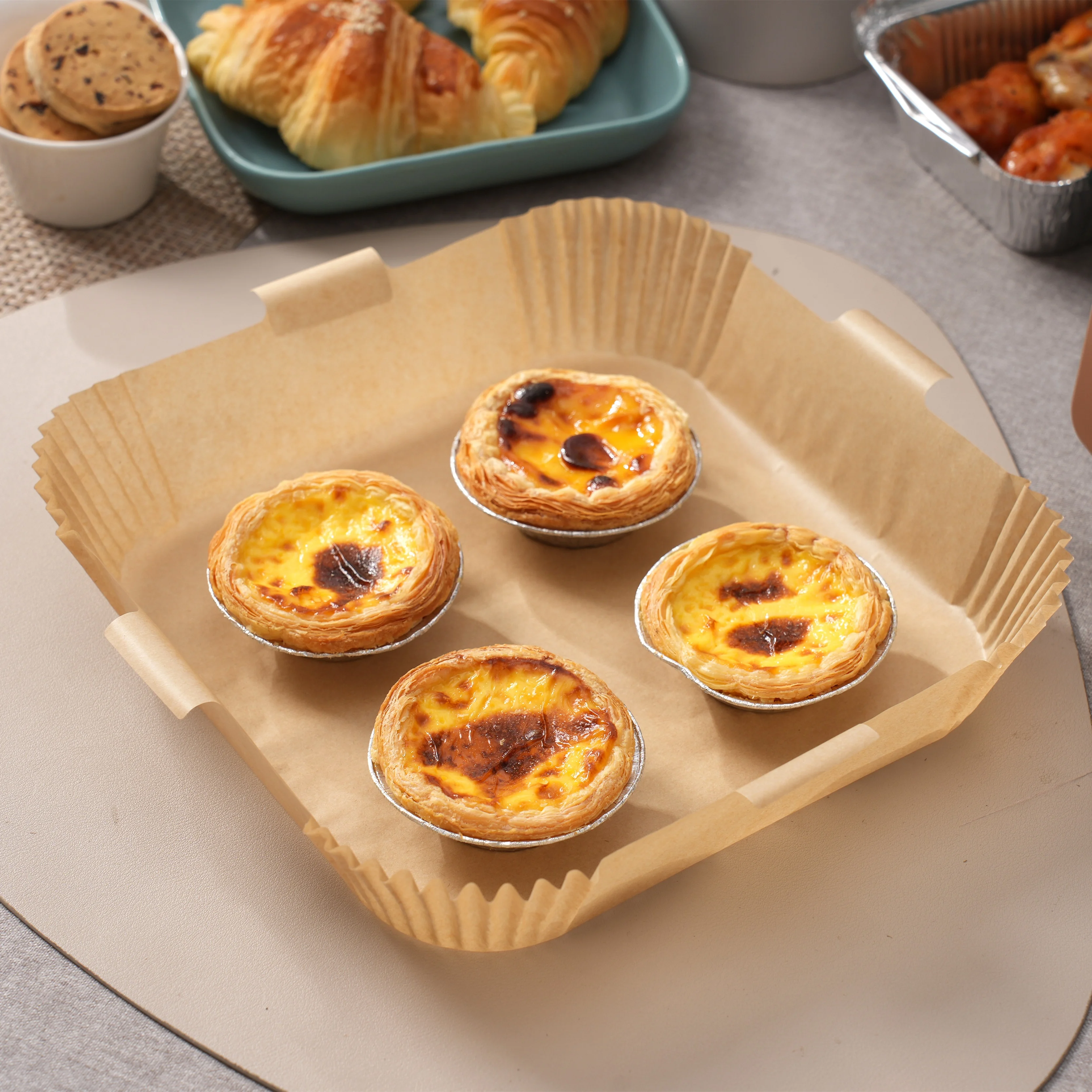 Hot Sale New Design Biodegradable Silicone Air Fryer Liners Coated Parchment Cooking Paper for Air Fryer for Food Industry