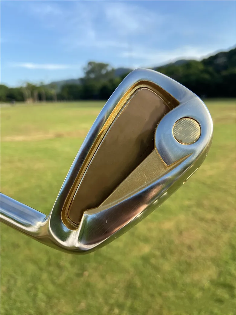 Factory Manufacturing Golf Shaft Hot Selling Unique Low Center Of Gravity Custom Logo Wholesale  Golf Iron Clubs