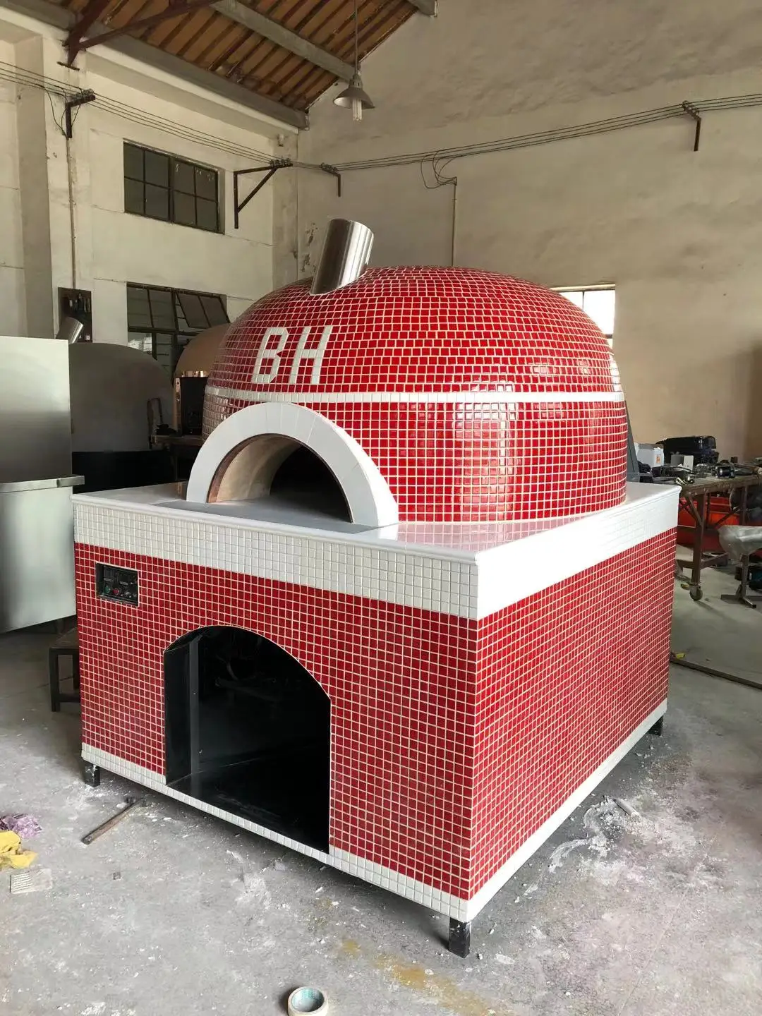 
90 Seconds Bakery commercial Lava Stock rotating pizza oven Wood and Gas Italy 