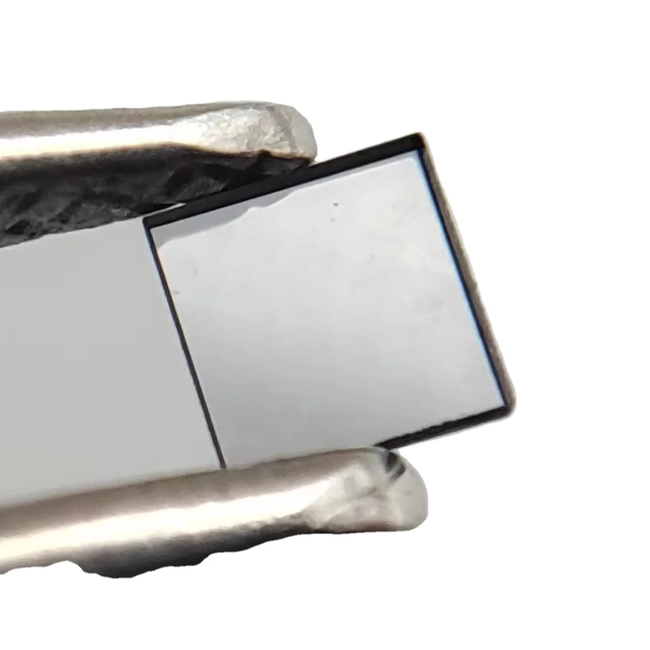 Ib type colorless white polished both side hpht diamond plate single crystal diamond 3*3*0.3  4*4*0.3