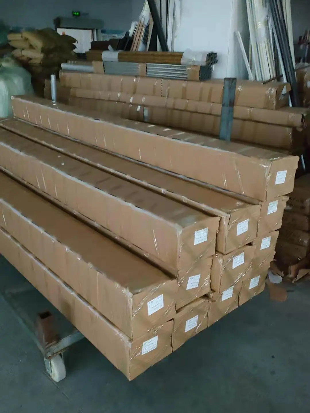 new styles cheap hot sell  wholesale PS high quality plastic picture photo frame moulding for install photo frame