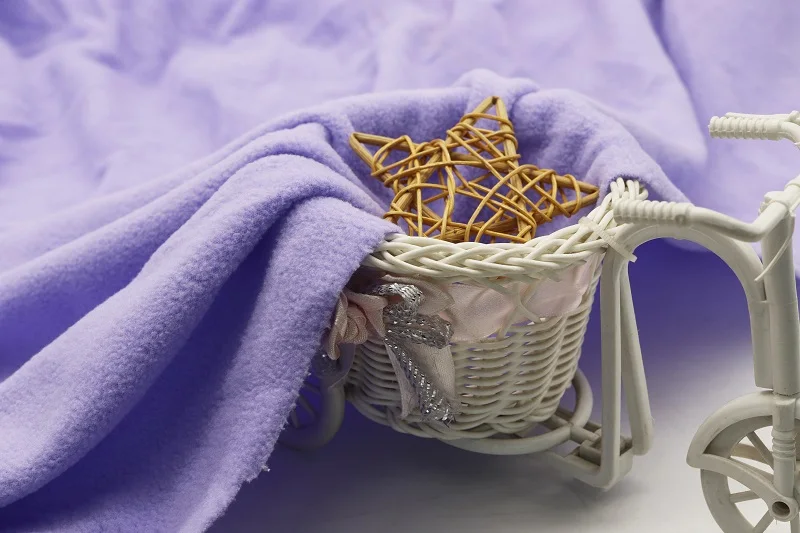 High Quality Manufacturers 100% Polyester Two Side Brush One Side Anti-Pilling Polar Fleece Fabric For Cloth