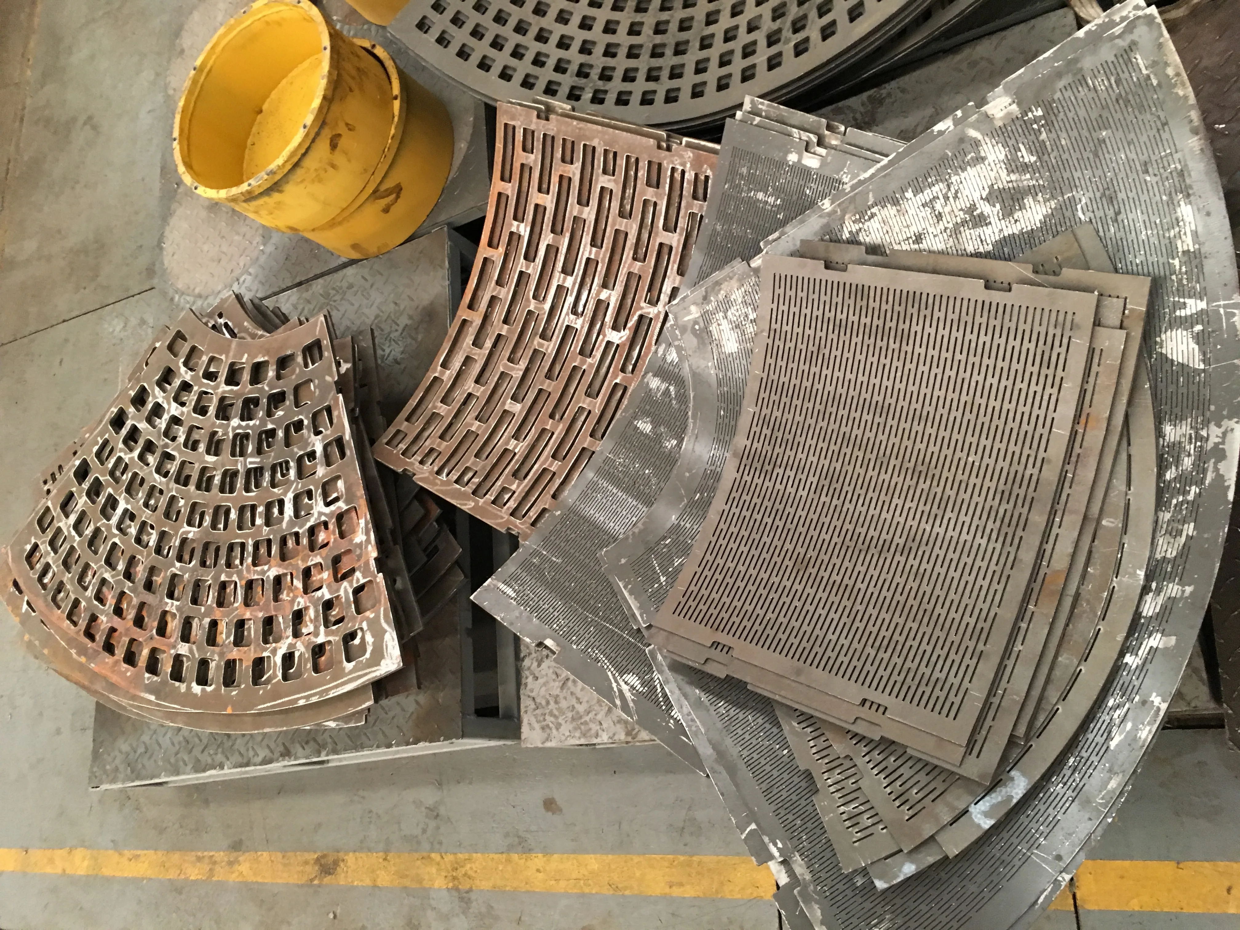 rotary screening bucket for 5.5 T yanma excavator