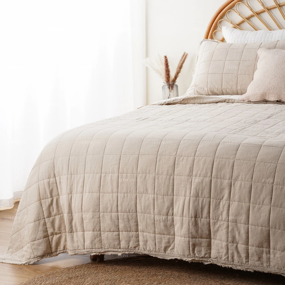Cotton Linen Breathable Hypoallergenic Anti-static Skin-friendly Lightweight Bedding Set Coverlet Quilt with 2 Pillow Shams