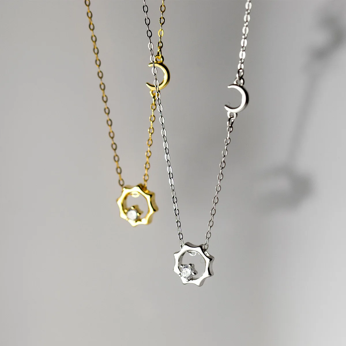 Popular S925 Sterling Silver Cubic Zircon Moon Sun Pendant Necklace Gold Plated 925 Silver Link Chain Moon Necklace