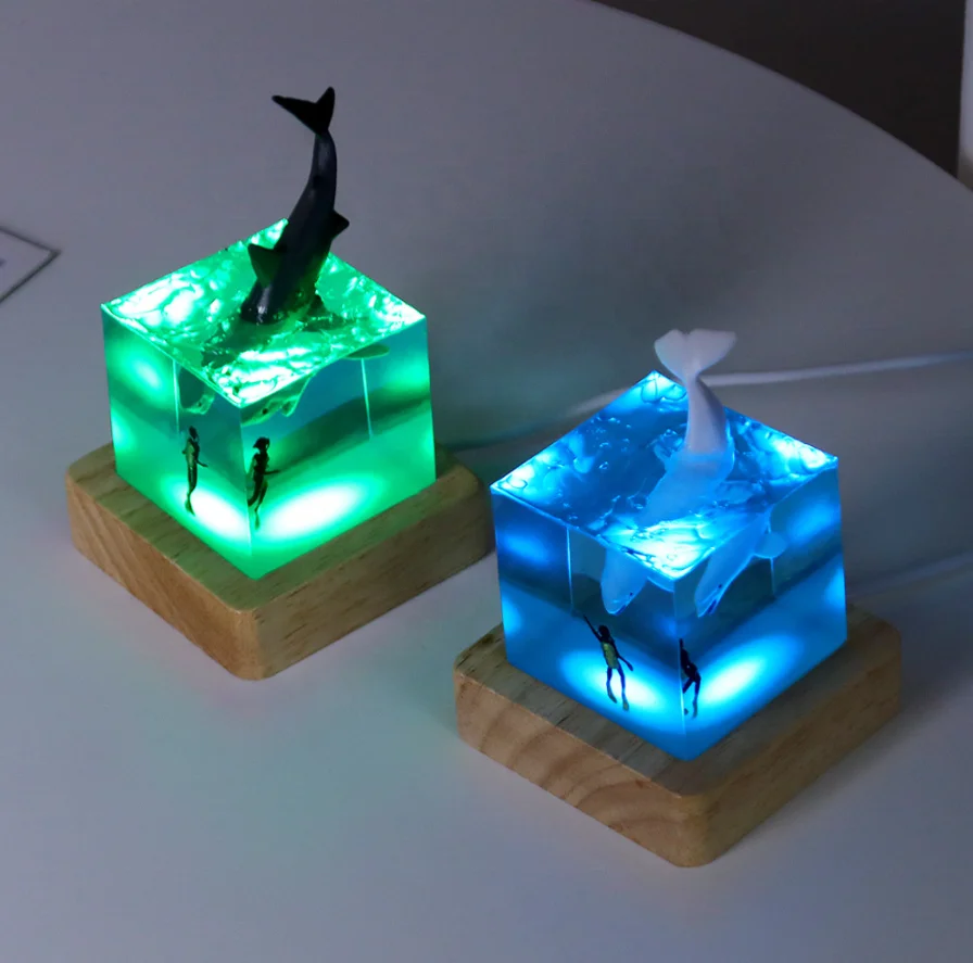 Modern Resin LED Cube Decoration Epoxy Resin Wood Craft LED Desk Table Lights for Bedroom