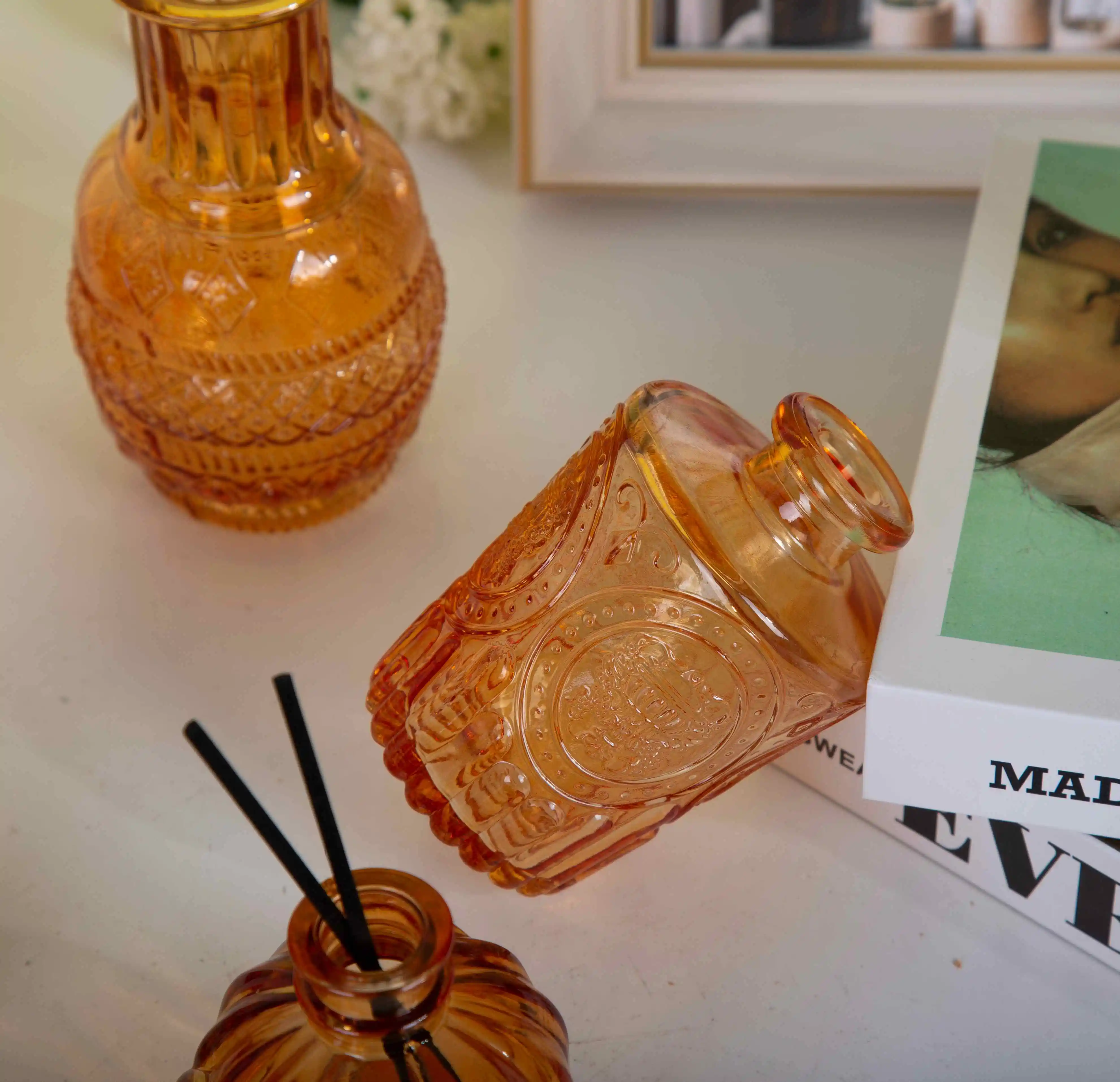 vintage embossed colored minimalist striped nordic style customised small amber glass bud vase 24 pcs set