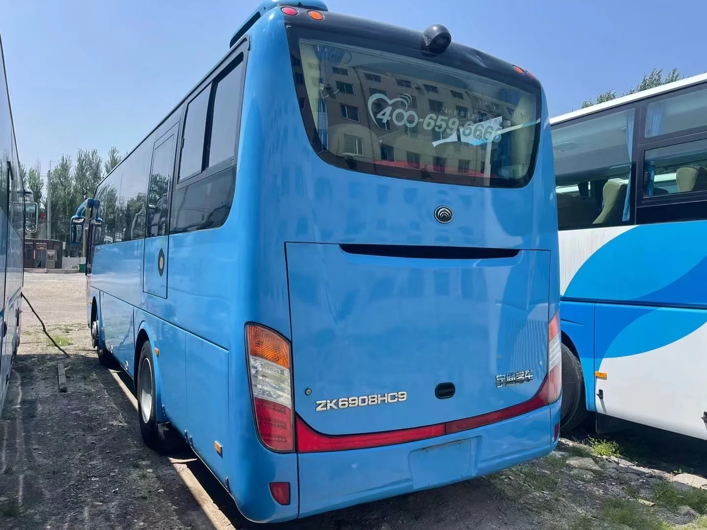ZK6908 39 Seats Transport Bus with Air Conditioner Spring Suspension Buses and Coaches Yuchai Engine Diesel