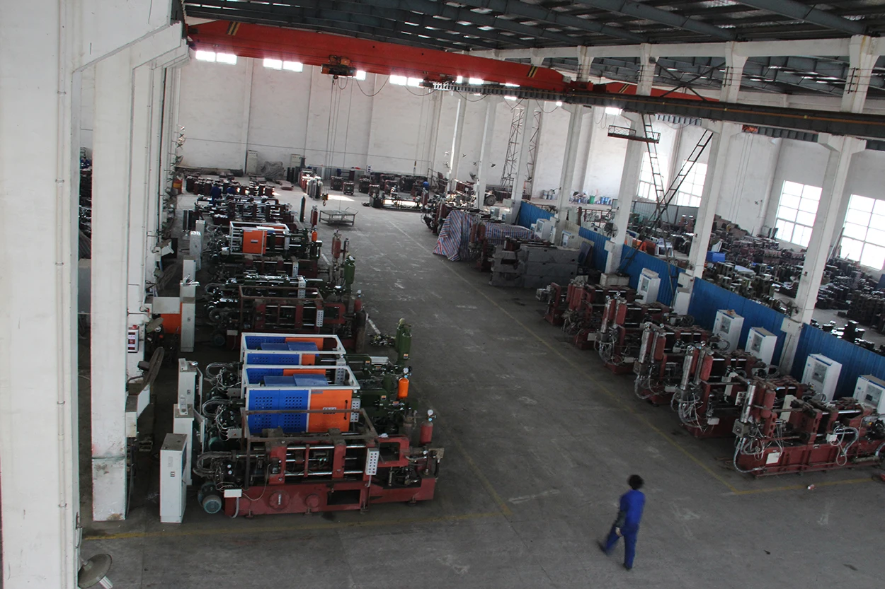 
factory supply cold chamber die casting machine for making aluminium die casting tools 