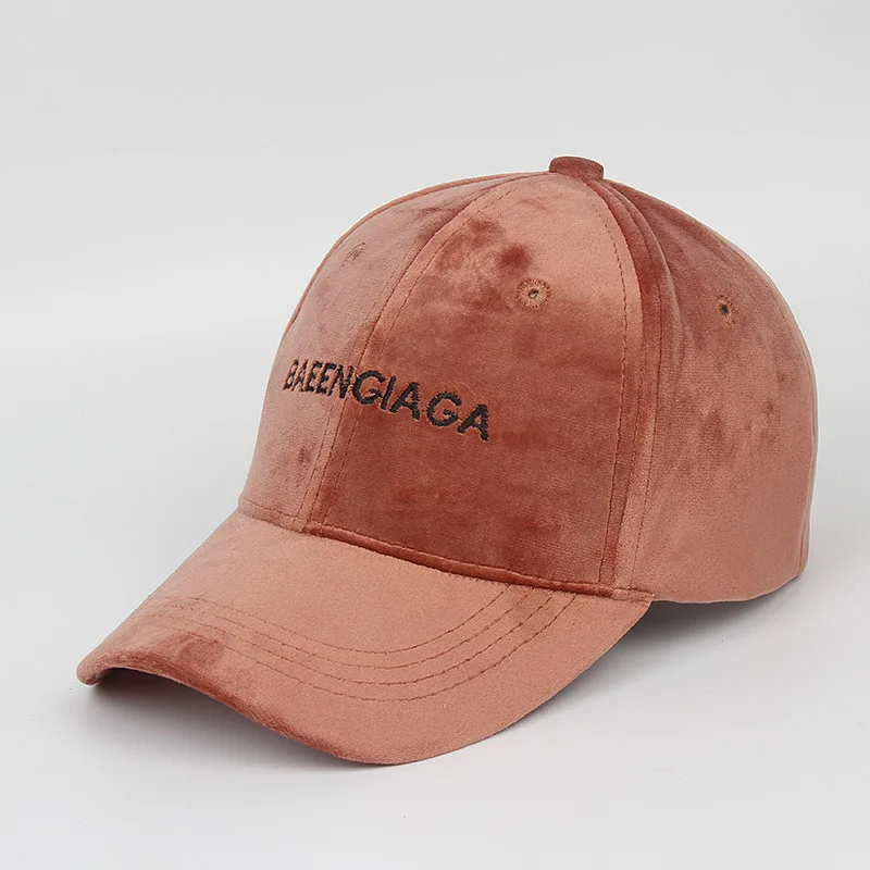 2023 Fashion luxury custom embroidered beautiful velvet baseball cap for men and women