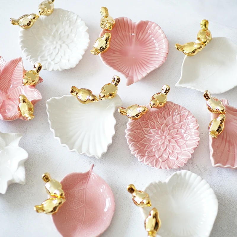 Promotional Sale Ceramic Shell Shape Ring Necklace Accessory Display Jewelry Dish Tray