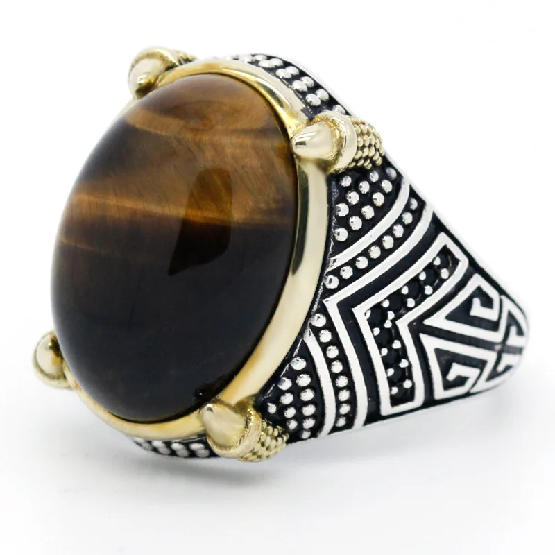 Мужское кольцо из серебра 925 пробы с натуральным тигровым глазом
