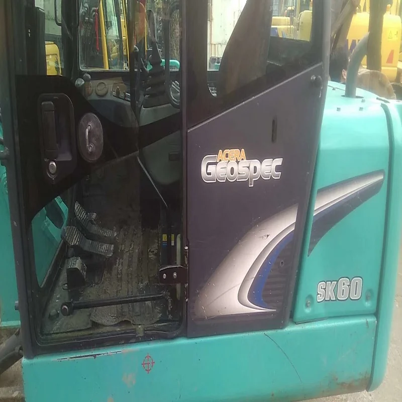 Оригинальный Подержанный мини-экскаватор Kobelco SK60 б/у Sk60 6-тонный экскаватор с сильным двигателем сделано в Японии