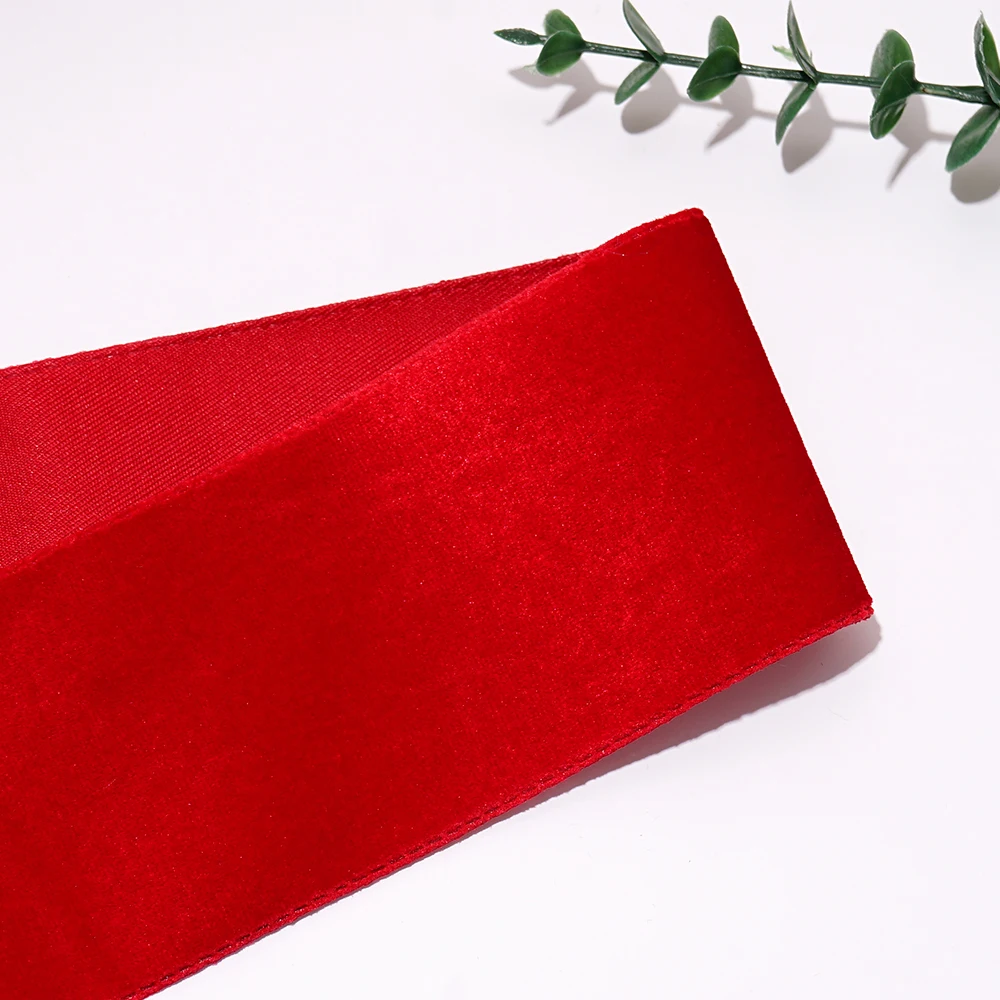 Velvet Ribbon Roll Gift Packaging With Custom Color Bow wreath merry christmas