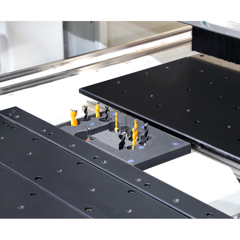 R-TUP Six Surfaces CNC Drilling Machine 4 Tool Magazine CNC Side Milling Boring Machine