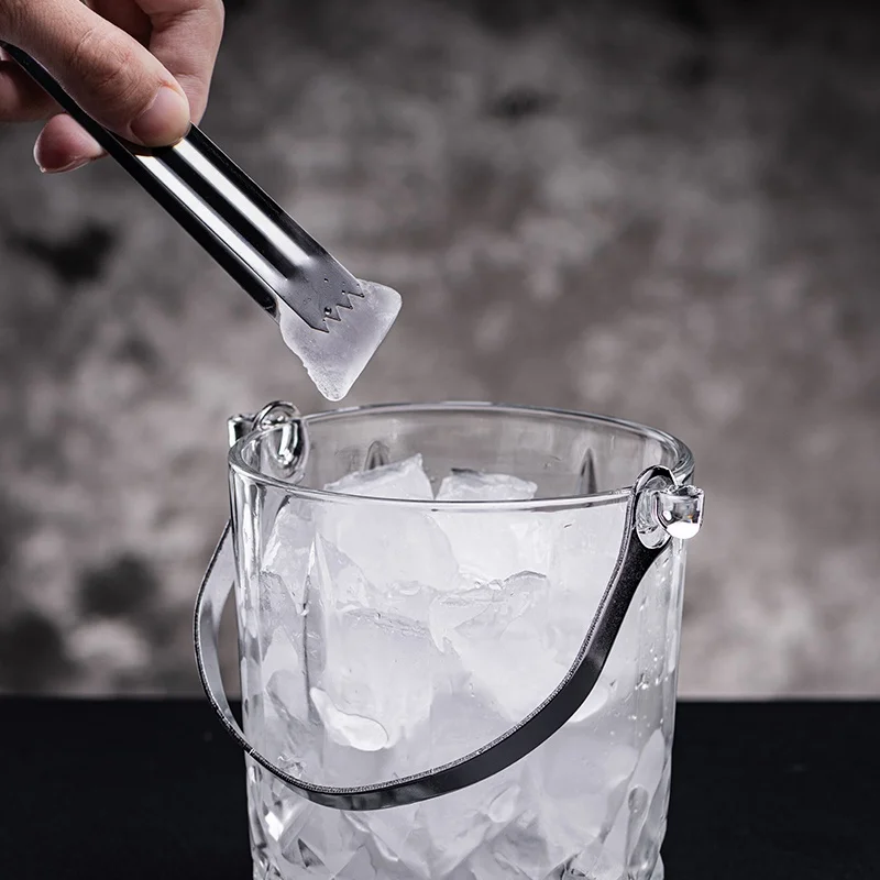 Seau a  Glace Bucket Of Ice White Bar Supplies Beer Glass Ice Bucket Rattan Ice Bucket