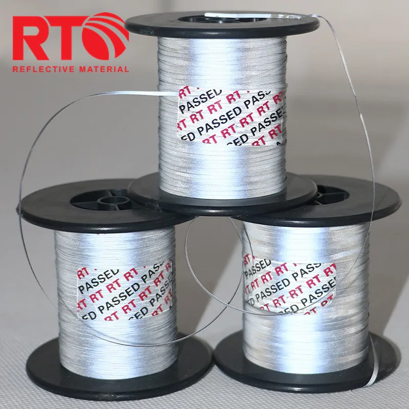 Reflective Sewing Sliver/Rainbow Iridescent Light Silver Grey Polyester Thread Yarn For Machine Embroidery logo Reflector Label