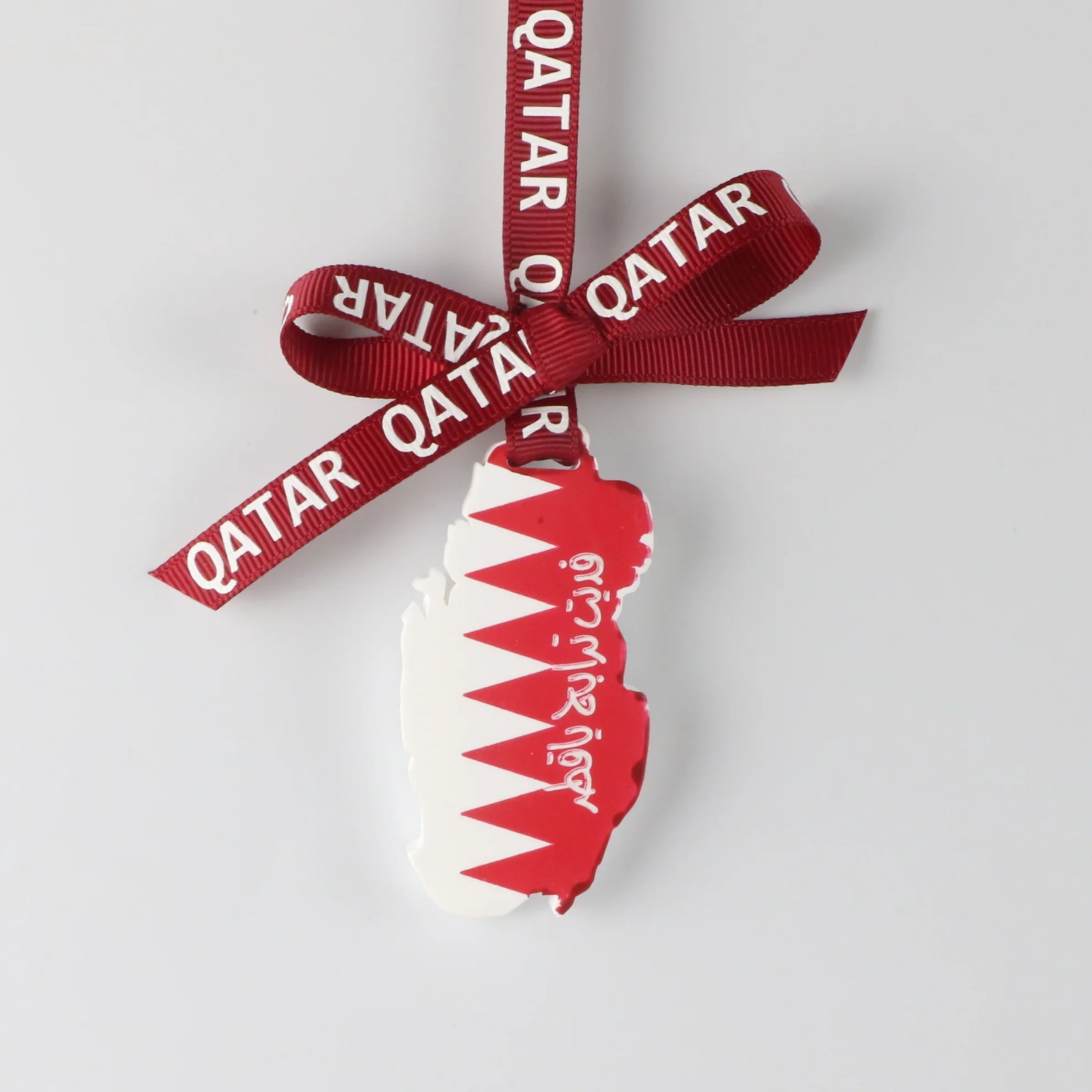 OEM Qatar Map Ceramic Aroma car decoration hanging stone Air freshener Essential oil diffuser Aromatic diffuser stone